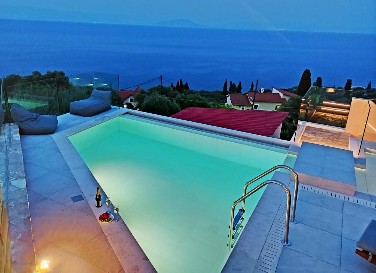 Sea & Cliff Luxury Suites Benitses  Exterior foto
