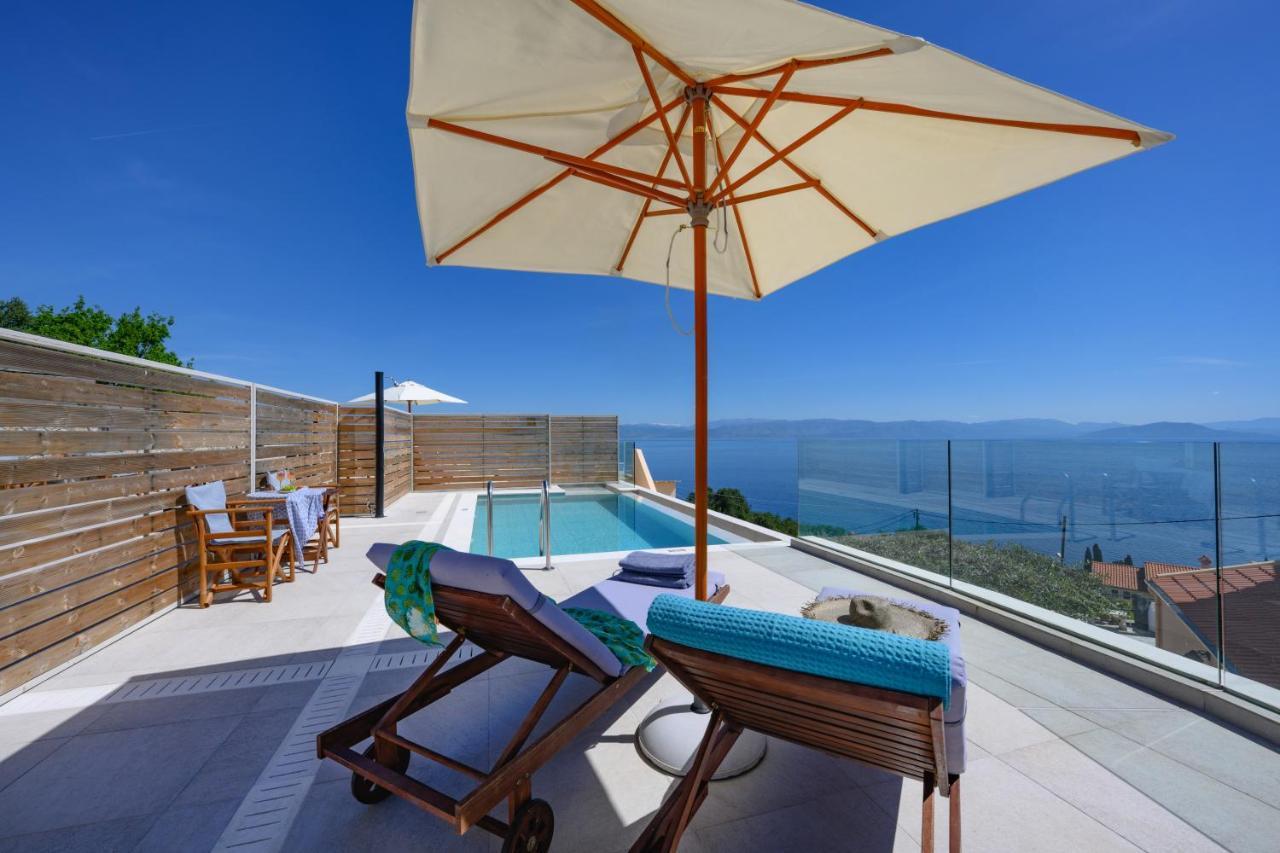 Sea & Cliff Luxury Suites Benitses  Exterior foto