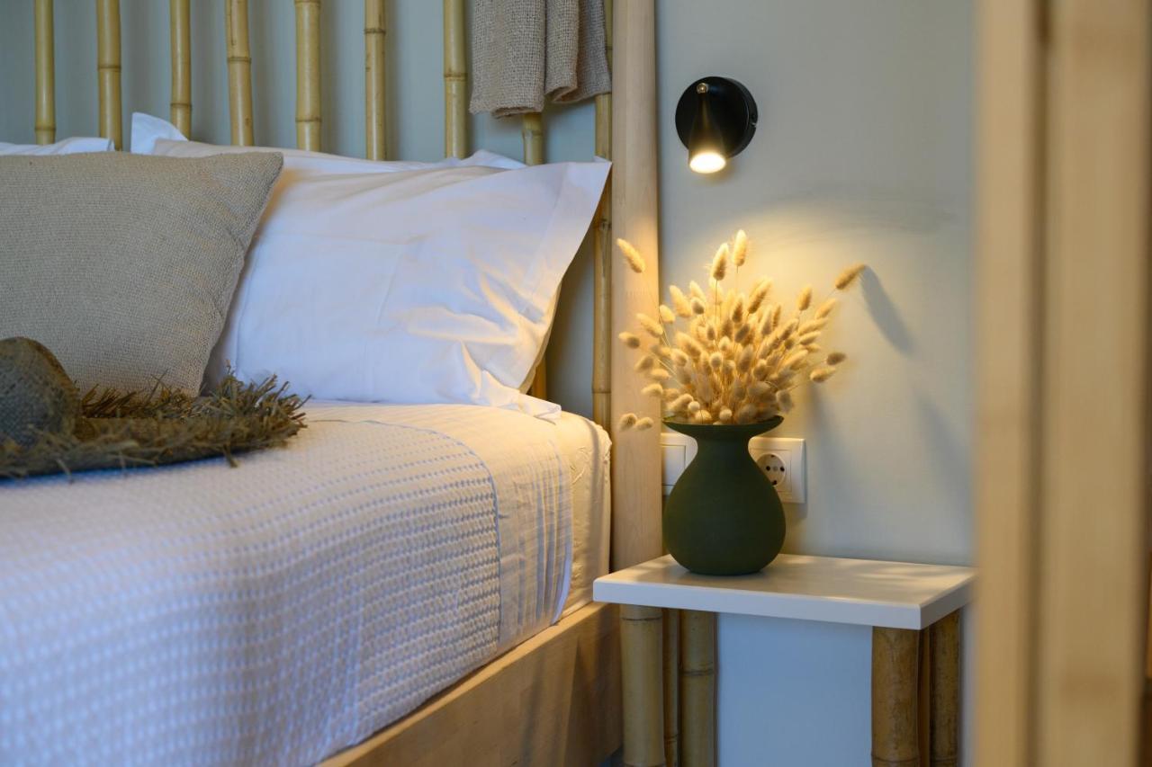 Sea & Cliff Luxury Suites Benitses  Exterior foto